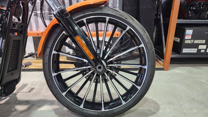 2023 Harley-davidson FXBR BREAKOUT (117) Orange