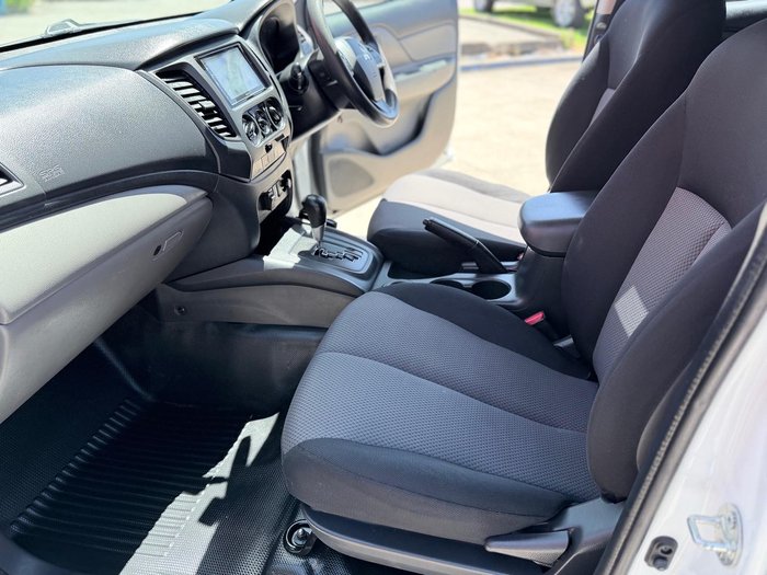 2017 Mitsubishi Triton GLX MQ MY17 4x2 White