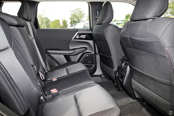 2025 Mitsubishi Outlander ES ZM MY25 Black Diamond