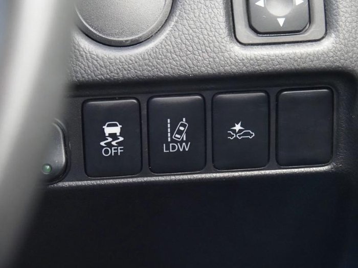 2021 Mitsubishi Triton GLX+