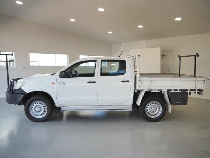 2015 Toyota Hilux SR