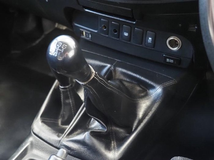 2015 Toyota Hilux SR