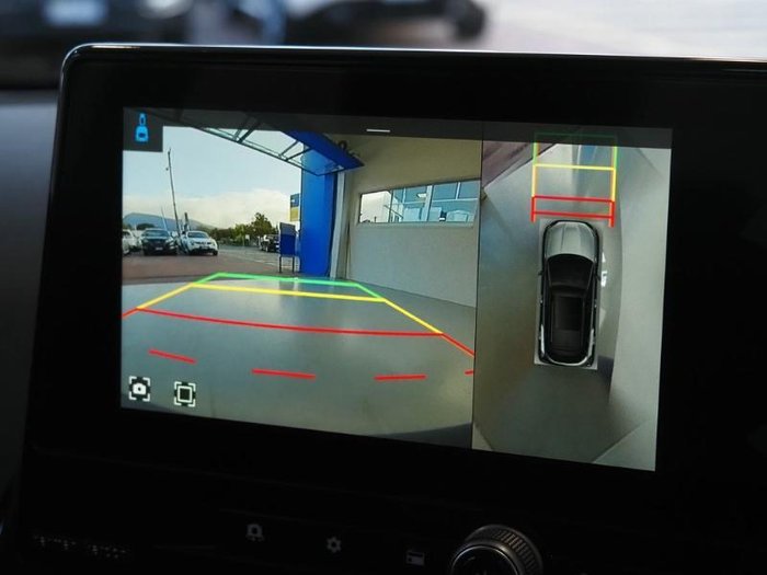 2025 Mahindra XUV3XO AX7L