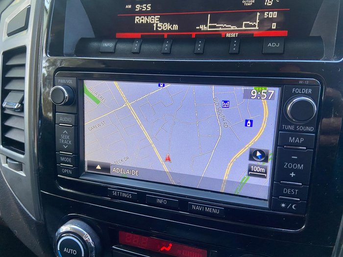 2014 Mitsubishi Pajero GLS