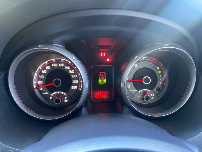 2014 Mitsubishi Pajero GLS