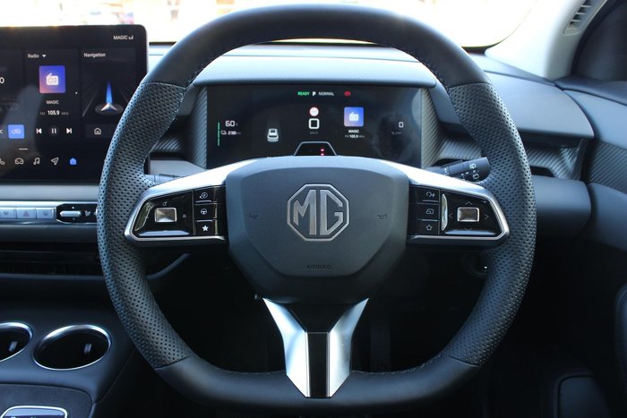 2025 MG MGS5 EV Essence 62