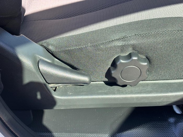 2019 Mitsubishi Triton GLX+