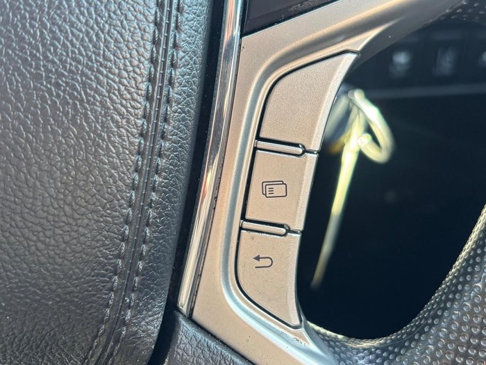 2019 Mitsubishi Triton GLX+