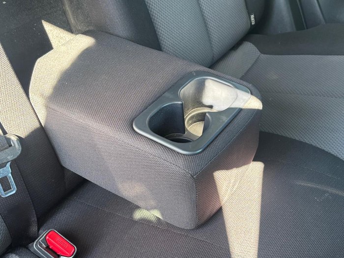 2019 Mitsubishi Triton GLX+