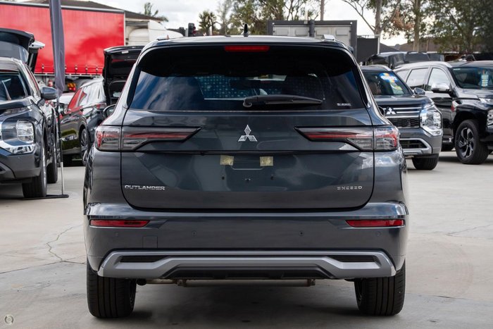 2025 Mitsubishi Outlander Exceed Tourer ZM MY25 AWD Graphite Grey with Black Mica Roof