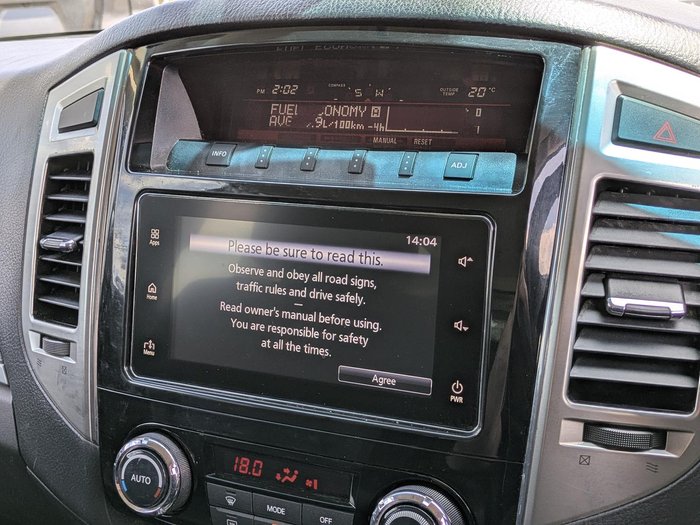 2016 Mitsubishi Pajero GLS