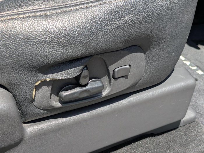 2016 Mitsubishi Pajero GLS