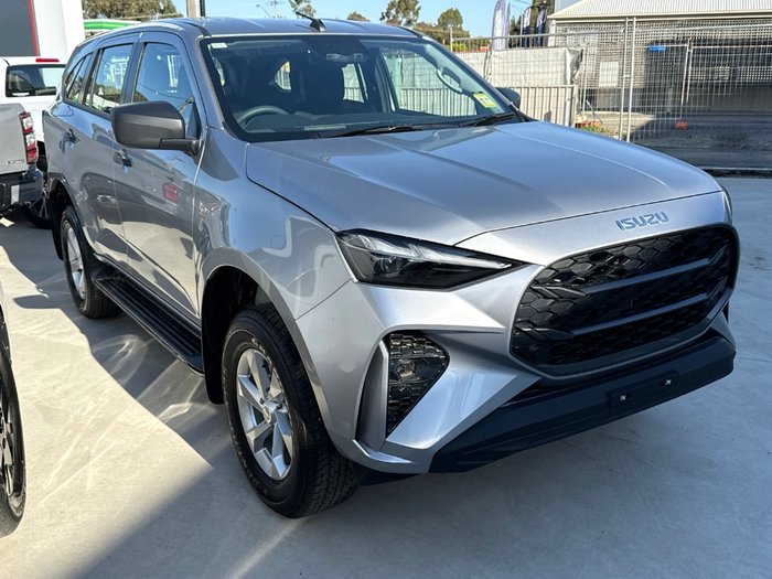 2025 Isuzu MU-X LS-M