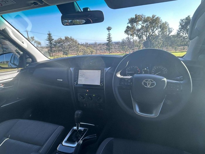 2025 Toyota Fortuner GX