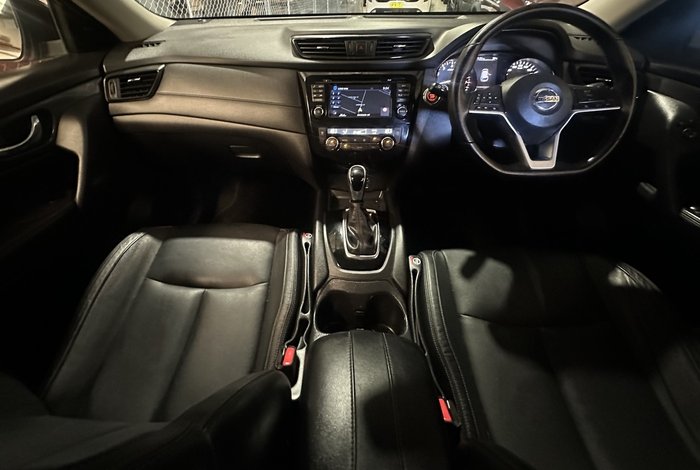 2020 Nissan X-TRAIL ST-L