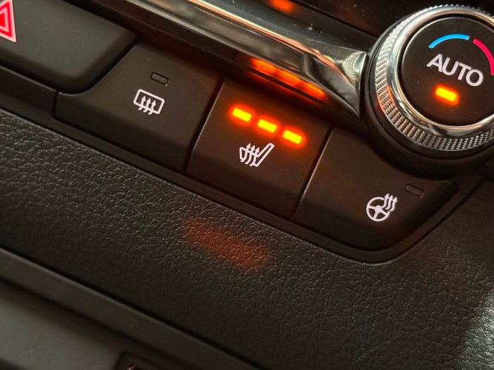 2019 Mazda 3 G25 Astina