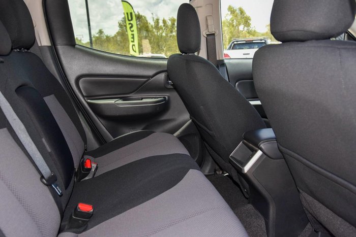 2022 Mitsubishi Triton GLX