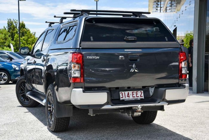 2022 Mitsubishi Triton GLX