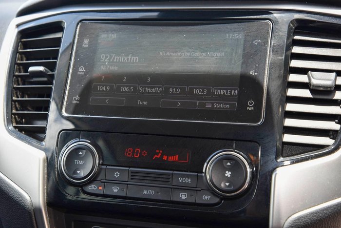 2022 Mitsubishi Triton GLX