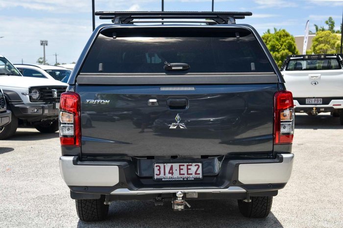 2022 Mitsubishi Triton GLX