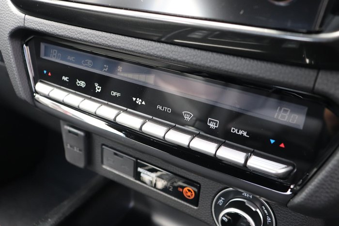 2025 Isuzu D-MAX X-TERRAIN