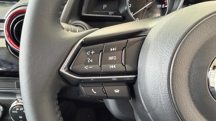 2025 Mazda 2 G15 Evolve