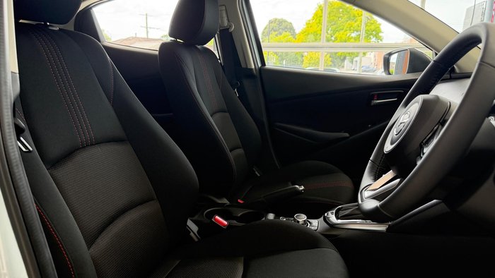 2025 Mazda 2 G15 Evolve