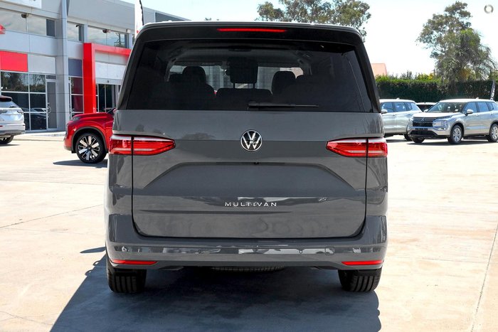 2025 Volkswagen Multivan TDI360 Life