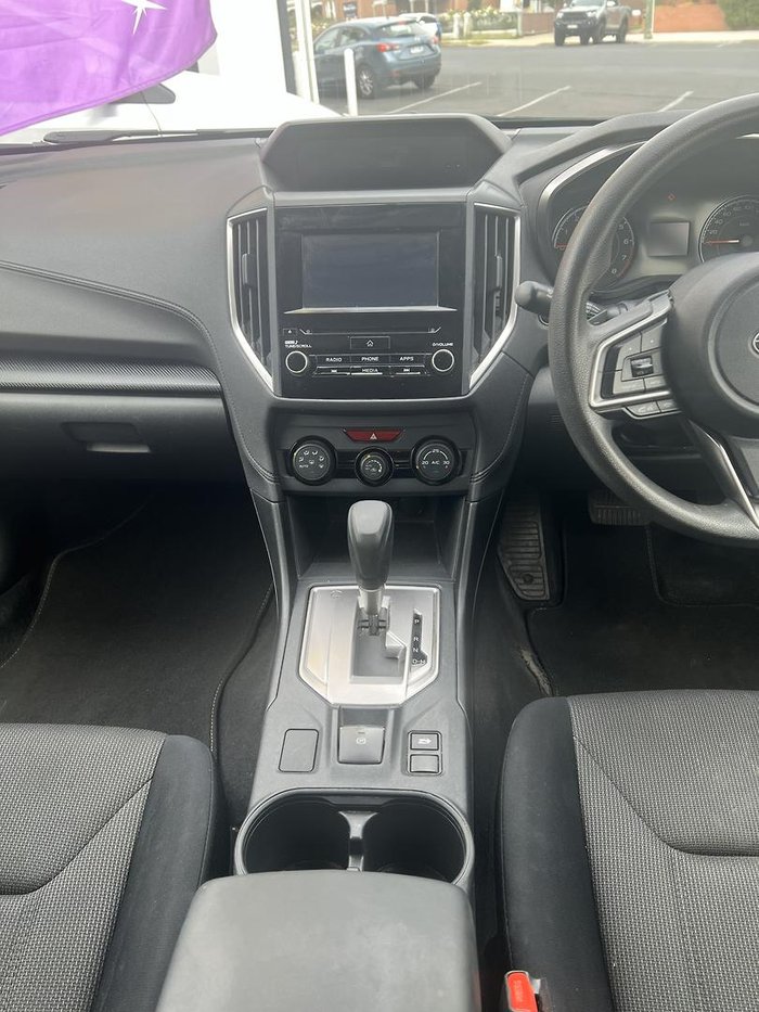 2017 Subaru Impreza 2.0i