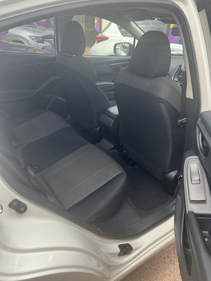 2017 Subaru Impreza 2.0i