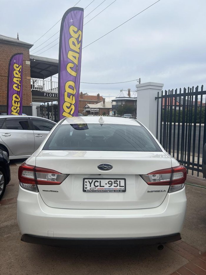 2017 Subaru Impreza 2.0i