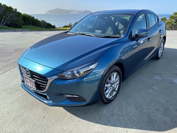 2019 Mazda 3 Neo Sport