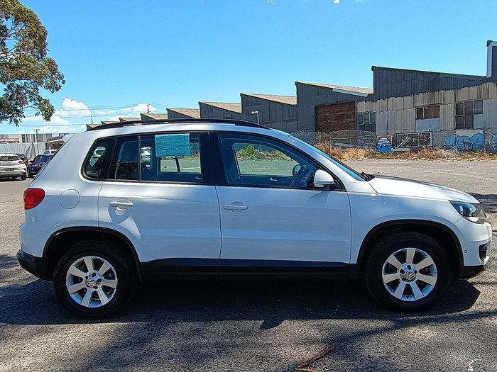 2013 Volkswagen Tiguan 132TSI Pacific 5N MY14 Four Wheel Drive Candy White