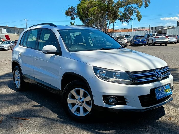 2013 Volkswagen Tiguan 132TSI Pacific 5N MY14 Four Wheel Drive Candy White
