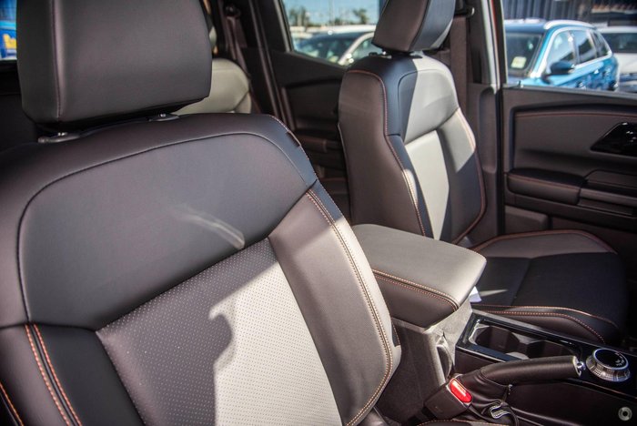 2025 Mitsubishi Triton GSR