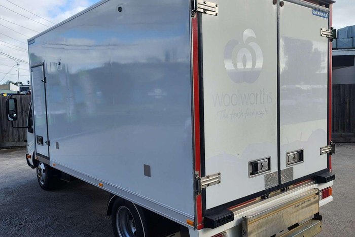 2021 Hino 300 Series 616 White