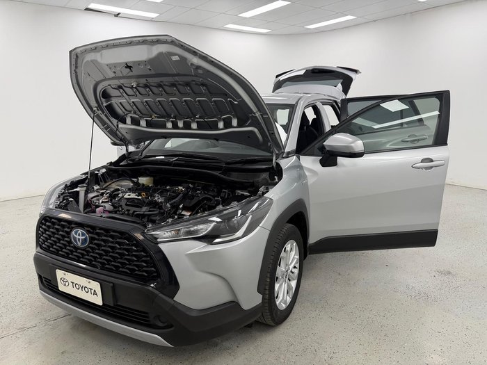 2023 Toyota Corolla Cross GX MXGH10R Stunning Silver