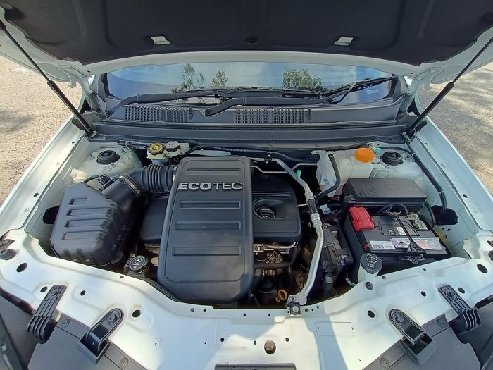 2013 Holden Captiva 5 CG Series II MY12 Pearl White