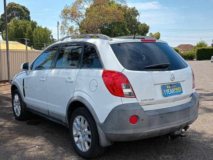 2013 Holden Captiva 5 CG Series II MY12 Pearl White