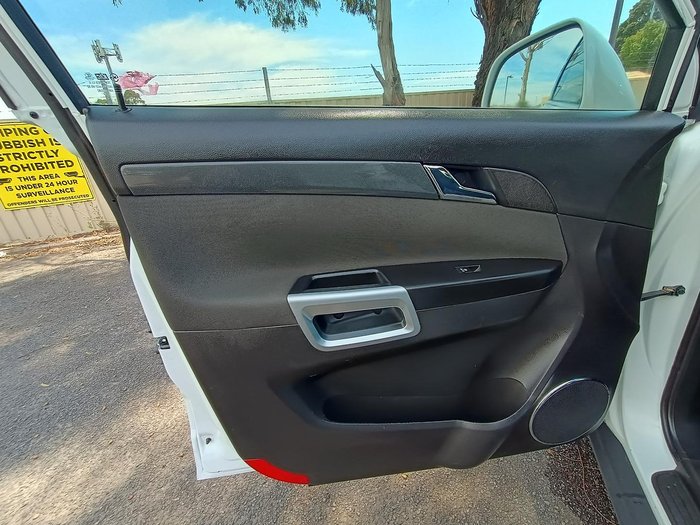 2013 Holden Captiva 5 CG Series II MY12 Pearl White