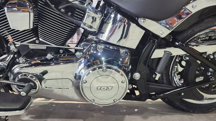 2017 HARLEY-DAVIDSON FLSTF FAT BOY