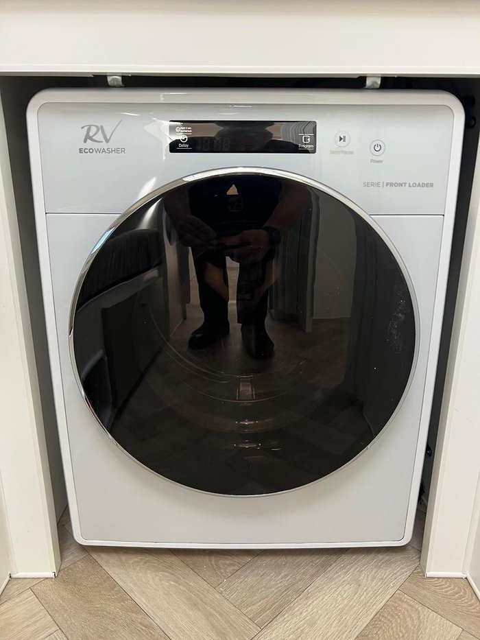 2025 Olympic Marathon 21' Family Van