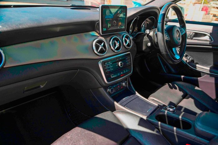 2016 Mercedes-Benz GLA-Class GLA180