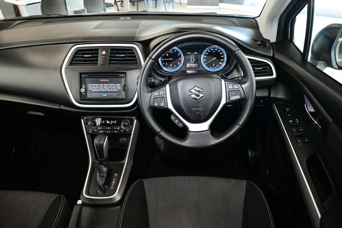 2014 Suzuki S-Cross GLX