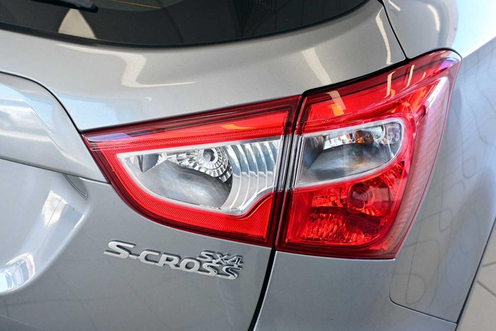 2014 Suzuki S-Cross GLX