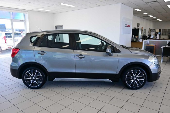 2014 Suzuki S-Cross GLX