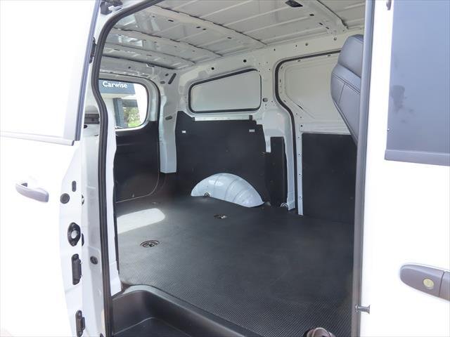 2025 LDV G10