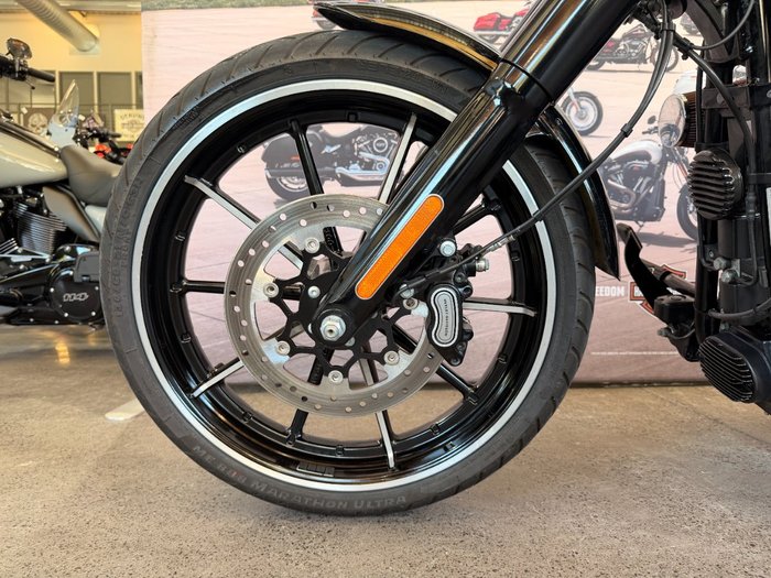 2015 Harley-davidson FXSB SOFTAIL BREAKOUT Black