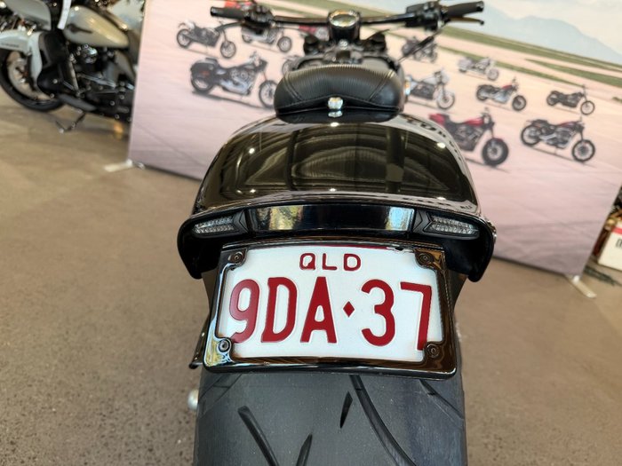 2015 Harley-davidson FXSB SOFTAIL BREAKOUT Black