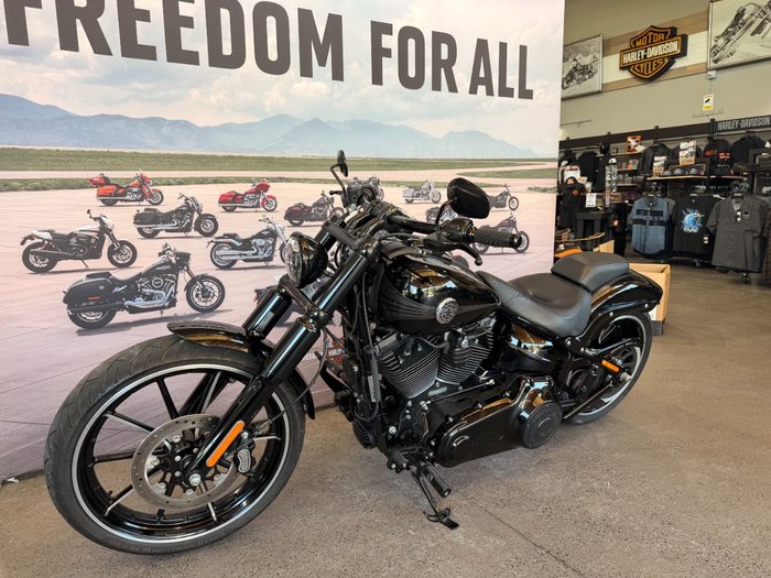 2015 Harley-davidson FXSB SOFTAIL BREAKOUT Black